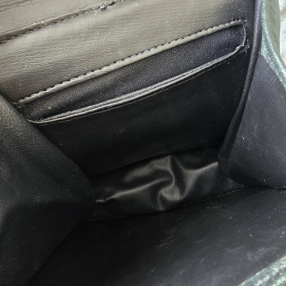 VTG Unbranded Edgy Embossed Snakeskin-Style Handbag - Picture 3 of 7